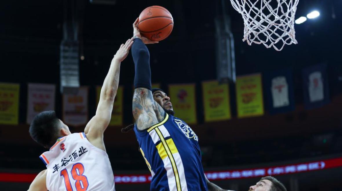 关于四川男篮发布备战花絮,赛前战术微调,NBA常规赛任务艰巨,年轻球员获得机会的信息 关于四川男篮发布备战花絮,赛前战术微调,NBA常规赛任务艰巨,年轻球员获得机会的信息