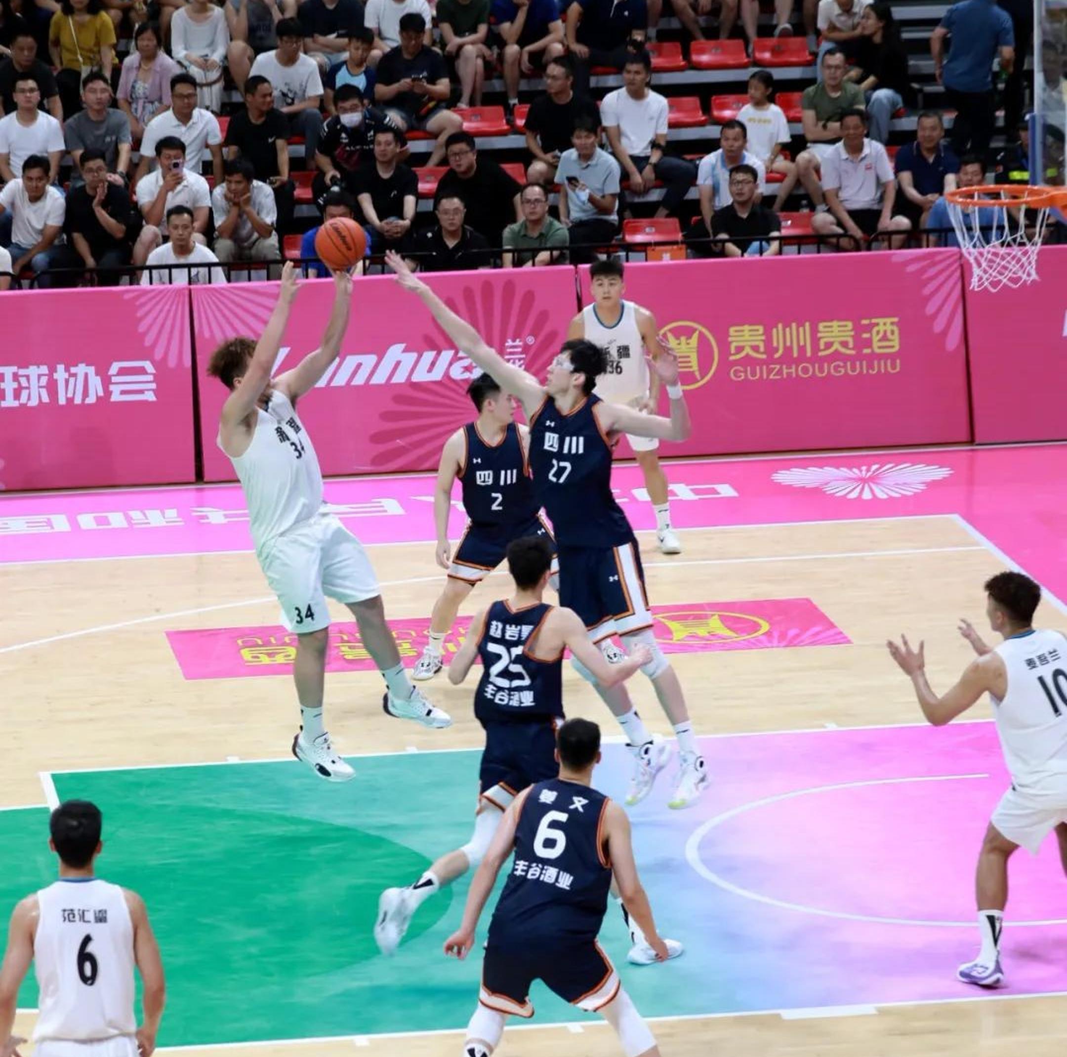 转会期四川男篮备战欧篮联,止住颓势细节流出,底气十足,训练强度显著提升(泽连斯基出席g7峰会受到热烈欢迎) 转会期四川男篮备战欧篮联,止住颓势细节流出,底气十足,训练强度显著提升(泽连斯基出席g7峰会受到热烈欢迎)