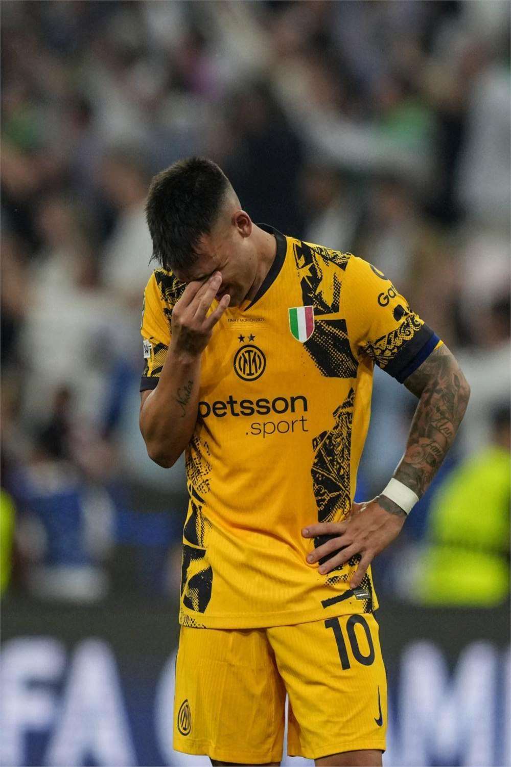 德甲今夜再迎强敌，葡萄牙体育外线爆发，主帅态度——压力陡增，训练强度明显提升(今日葡萄牙大战西班牙上演巅峰对决)